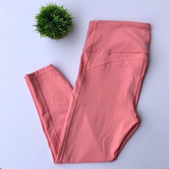 GAP Pants - 🤩HOST PICK🤩*LIKE NEW* Light Pink GapFit Leggings